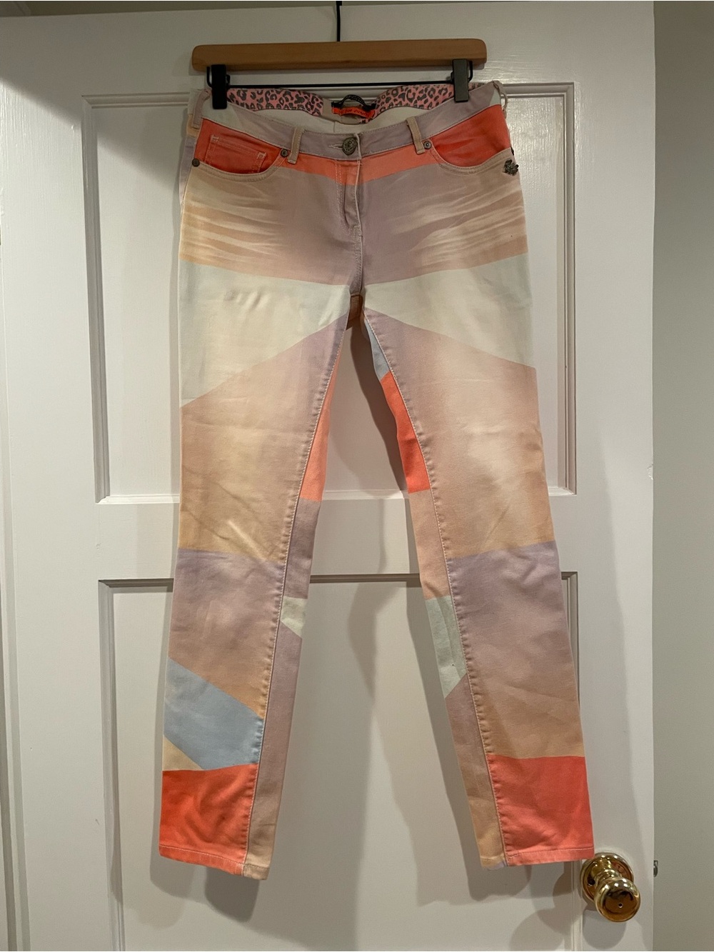 Maison scotch Pastel Colorblock Skinny Jeans with Coral Accents